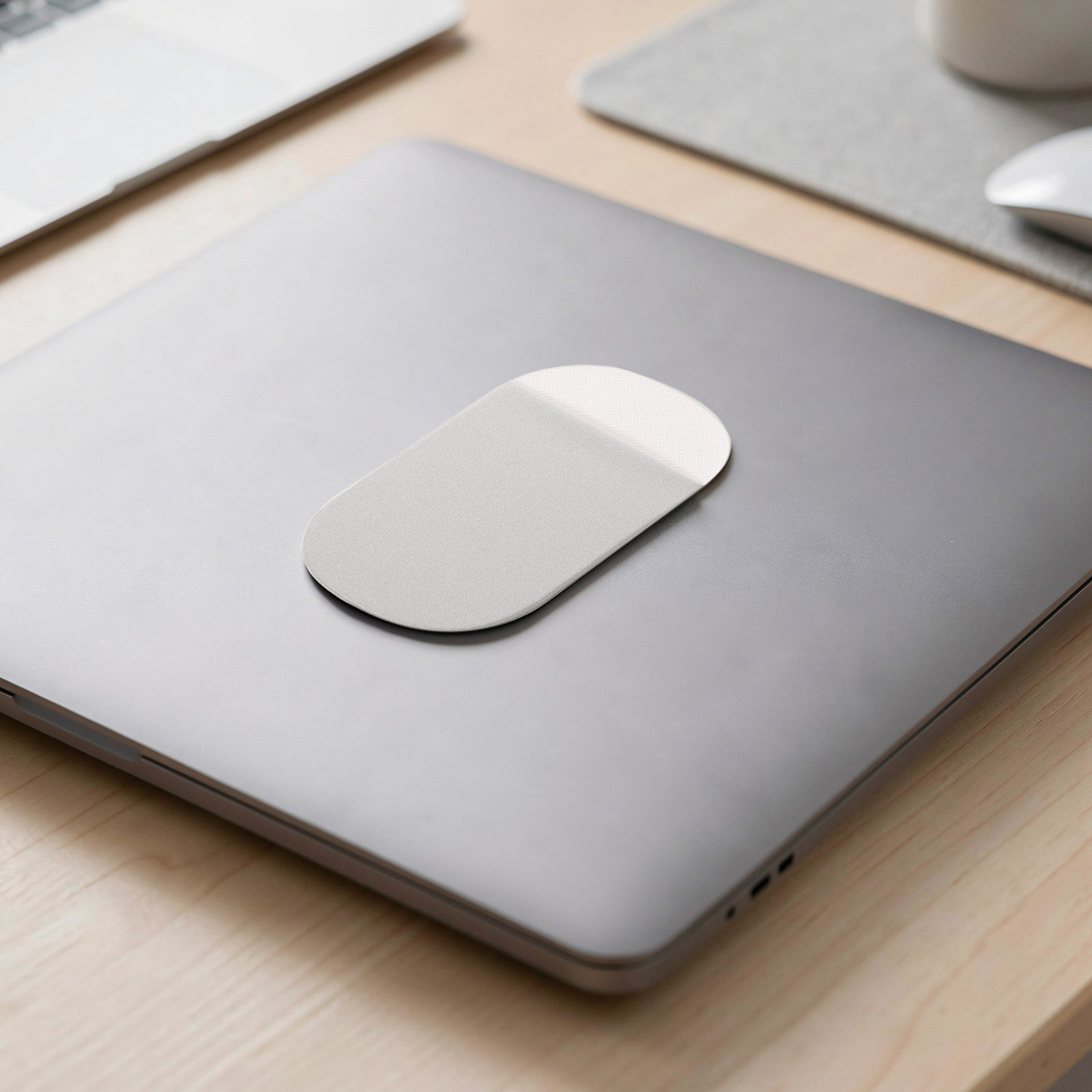 Support adhésif pour souris d' - Tech Accessories Case avis et prix